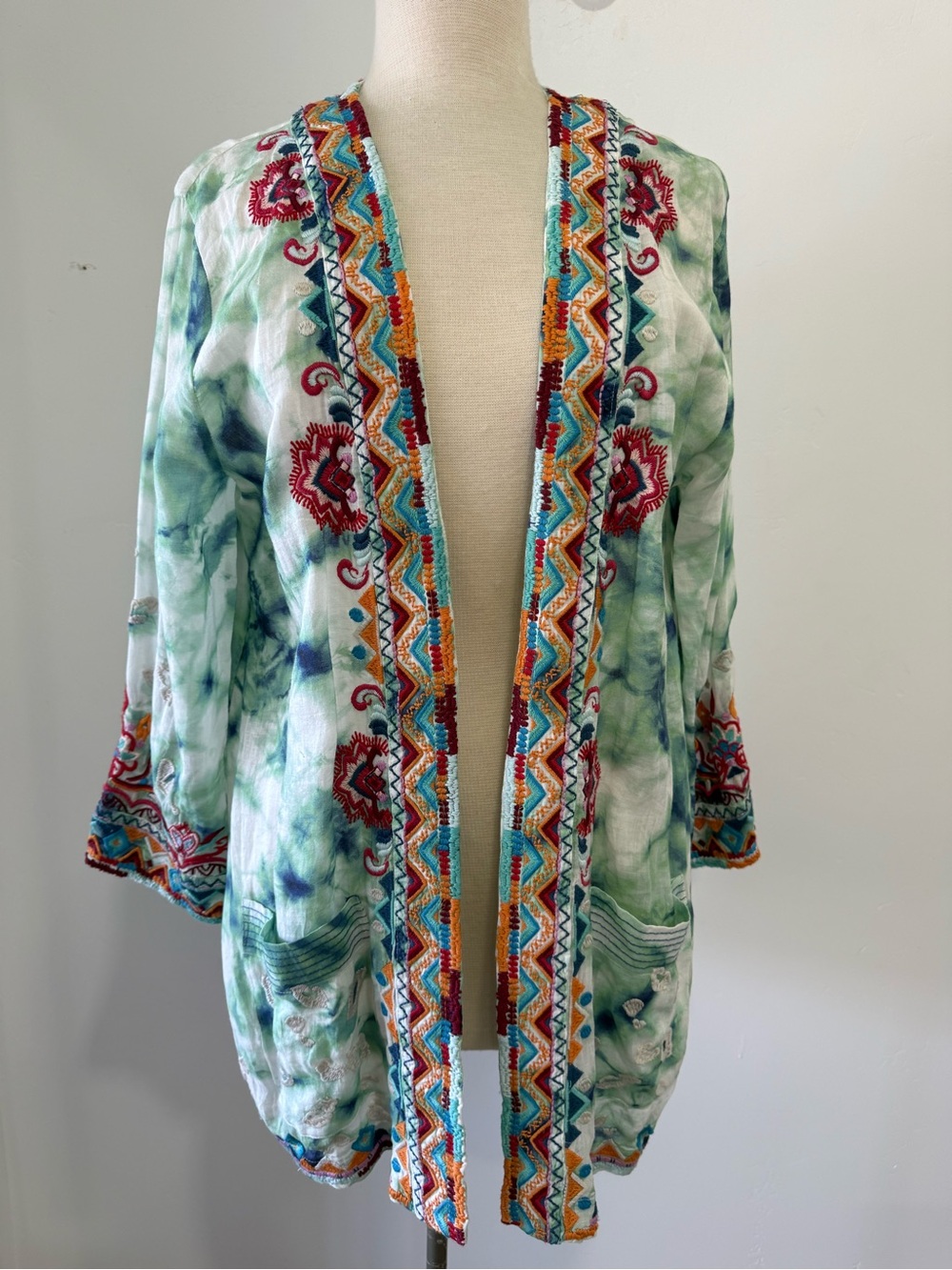 Johnny Was Workshop Jade Marble Tie Dye Smoking Jacket with Embroidery- M